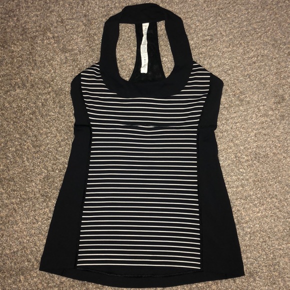 Lululemon tank top. 6 - Picture 1 of 5